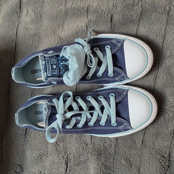 NWOT Double Tongues Blue and Camo Converse! Size 5 Junior! - Picture 11 of 12